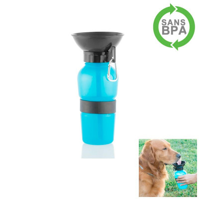 Bouteille d'eau pour chien