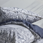 Parure de lit Mawira feuillage blanc et bleu 240x260 cm