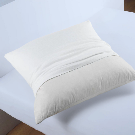 Protège oreiller 65 X 65 cm molleton blanc
