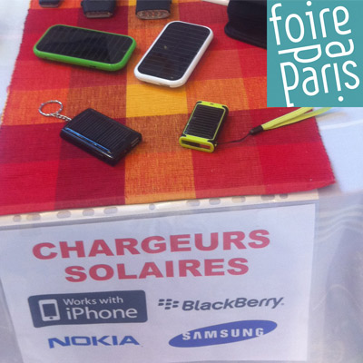 chargeurs solaires et USB pour iphone, blackberry, samsung galaxy