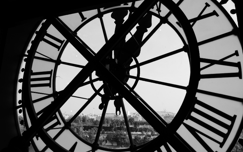 Suppression du changement d’heure : bonne ou mauvaise idée ?